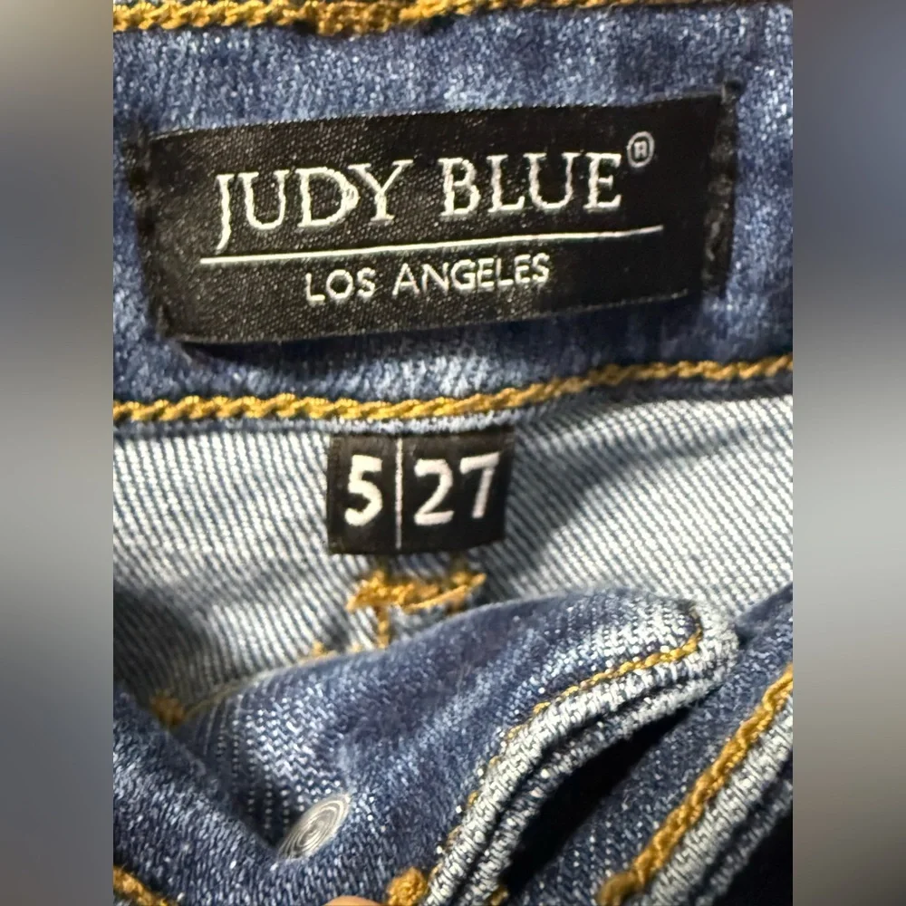 Judy Blue Ella‎ Mid Rise Hand Sand Classic Skinny Jeans Medium Wash Size 27 (5)